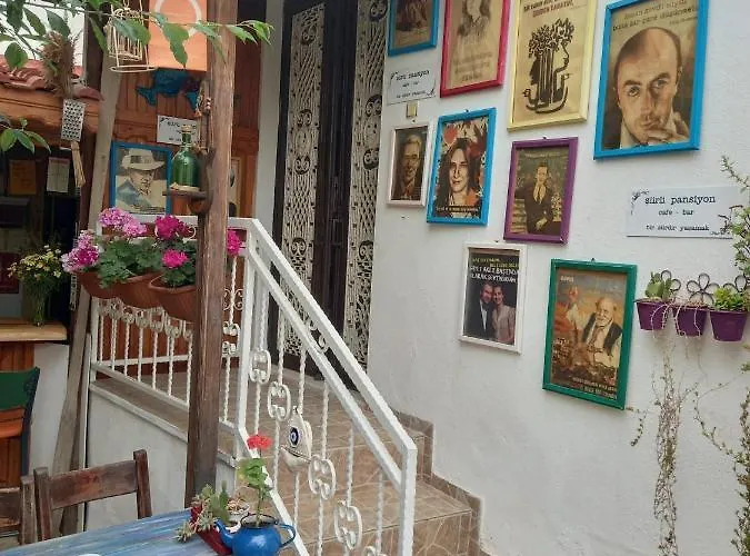 Siirli Pansiyon Seferihisar