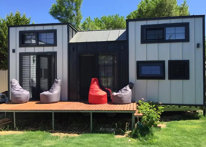 Sakiz Tiny House & Apart Urla