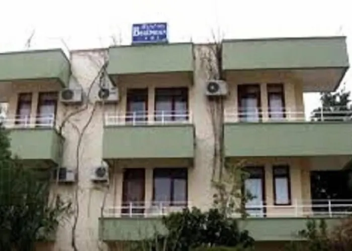 Begumhan Pansiyon Antalya