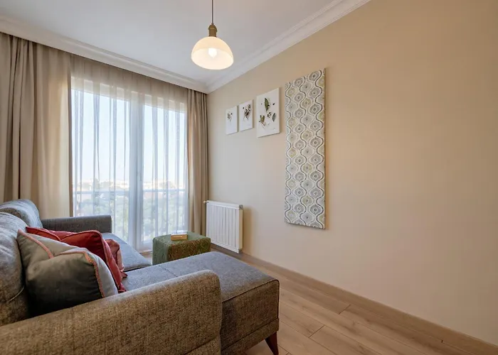 Gurel Garden House Motel Küçükkuyu