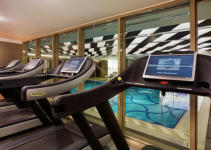 Doubletree By Hilton Istanbul-Avcilar Hotel