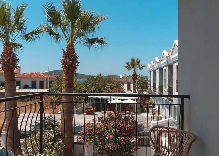 Pet friendly Kapya Cunda Hotel Ayvalik