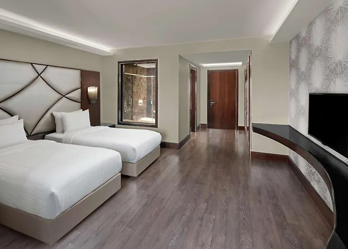 Hotel Doubletree By Hilton Istanbul Gayrettepe 5 estrellas