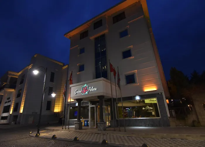 Haustierfreundliches Green Palace Suite Hotel Trabzon