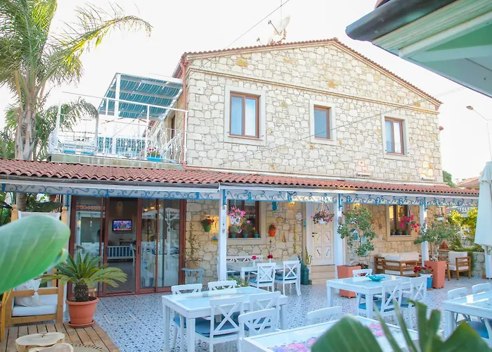 Alacati Leylak Hotel