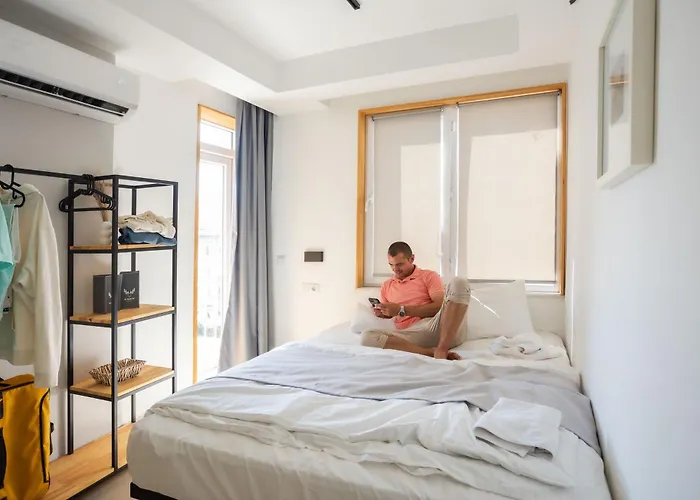 Deer Hostel & Hotel Antalya