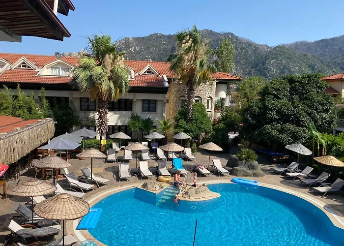 Sun Blue Apart Hotel İçmeler