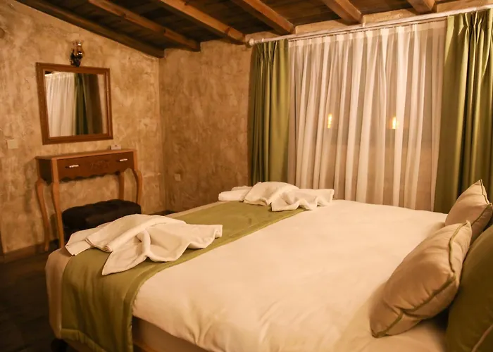 Kazdağı Atila Bey Konağı Otel Ayvacik 