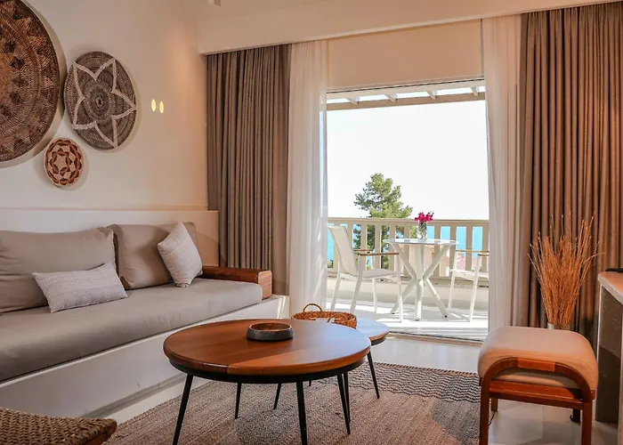 Готелі в Турунч