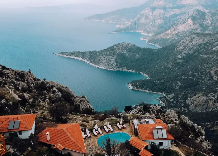 Yediburunlar Lighthouse Boutique Hotel And Restaurant Faralya