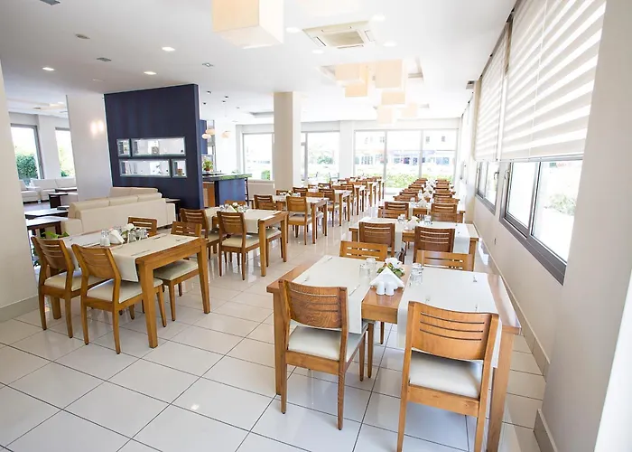 Çilek Marina Otel Çeşme