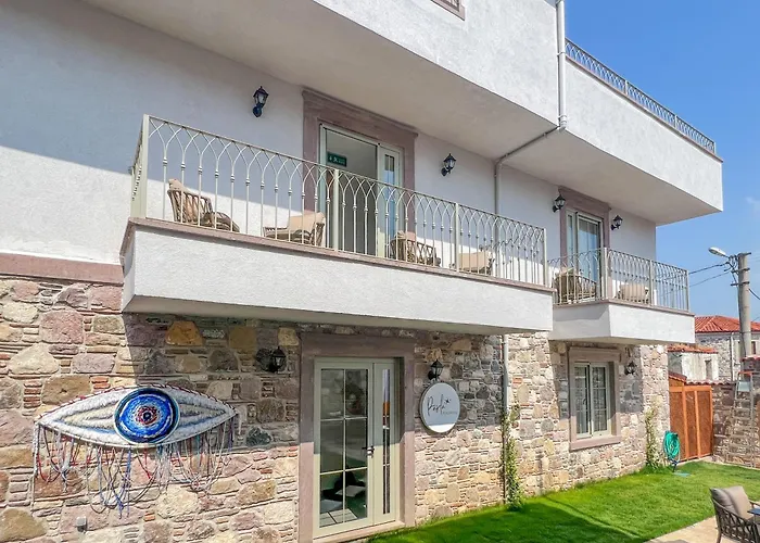 Parla Küçükköy Otel Ayvalı