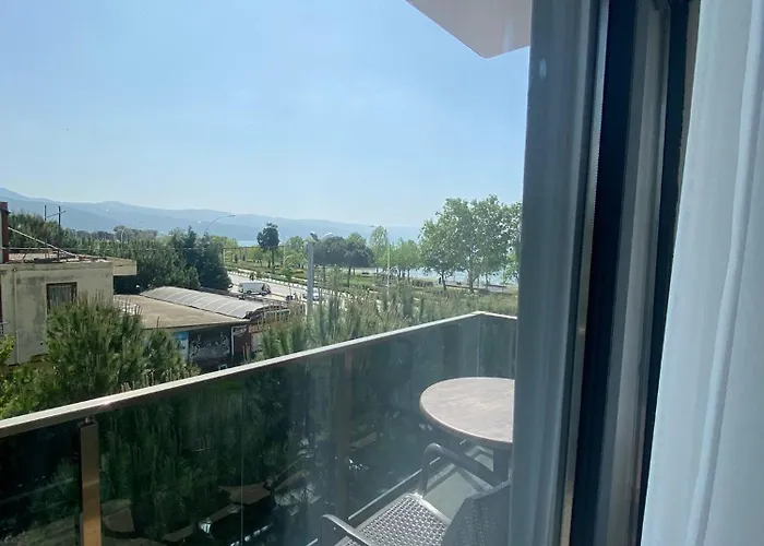 Antıgonıa Butık Otel İznik