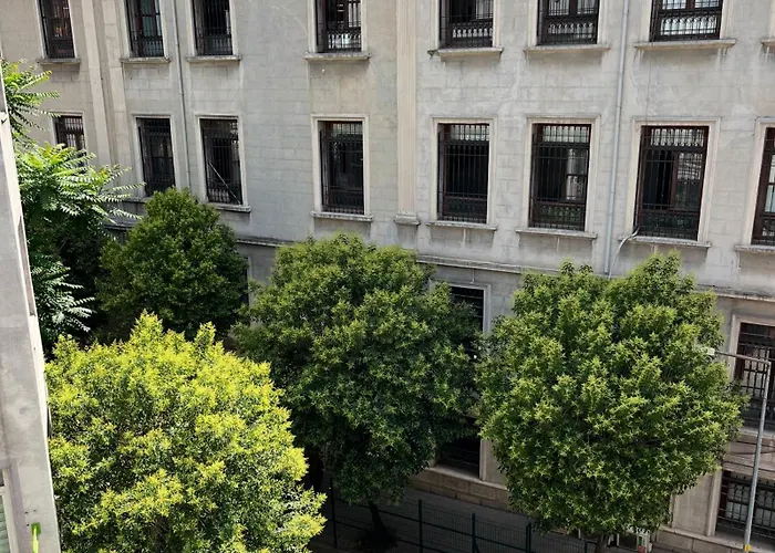 Irem Apartment Стамбул