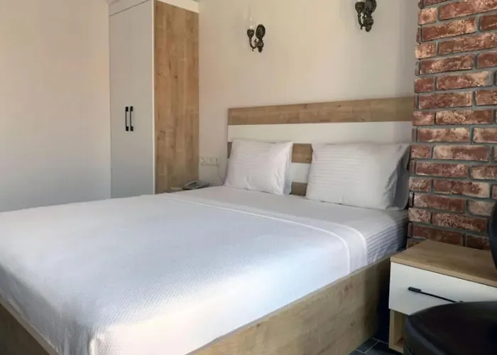 Ayvalik Cihan Otel