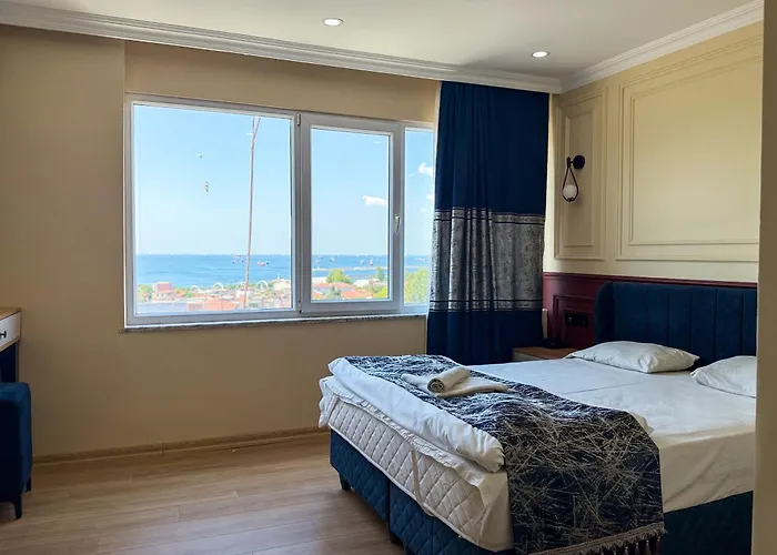 The Reina Hotel Istanbul