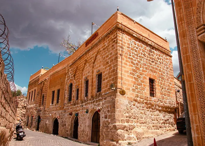 Hotels in Midyat