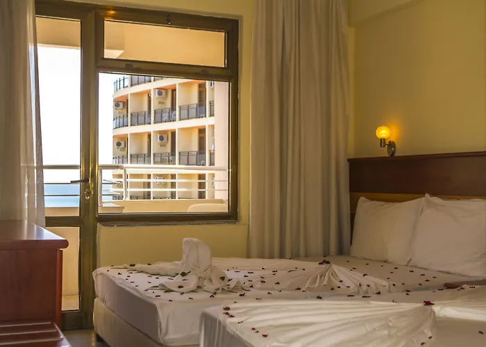 Boetiek First Class Hotel Didim Tepecik 