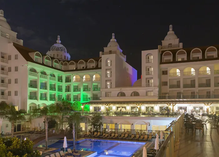 Side Crown Serenity Ultra All Inclusive Mit Golfplatz