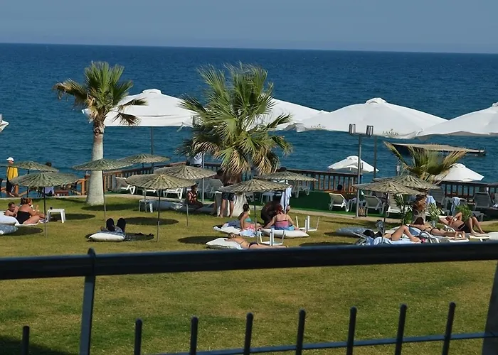 Lamos Resort Hotel & Convention Center Kumkuyu