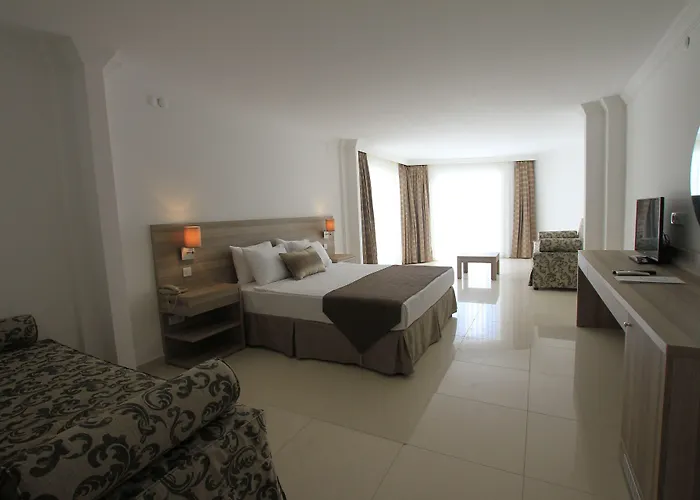 Boutique Palm Bay Beach Hotel Emecik