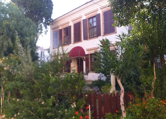 Hotel Cunda Zehra Teyzenin Evi Ayvalı