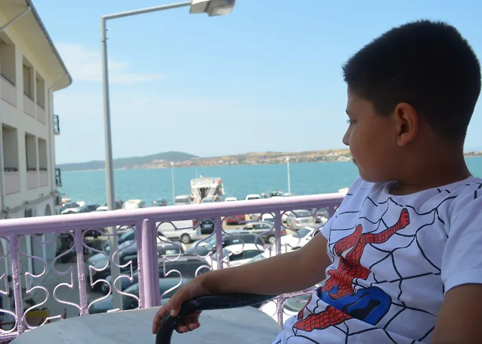 Kiyi Motel Ayvalı