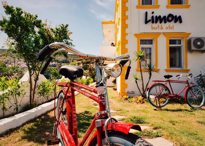 Limon Pansiyon Foça