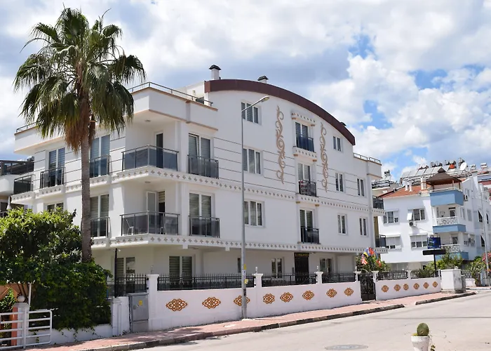 Güden-Pearl Apart Hotel , Große Apartments mit Küche , Privater Strand , Ausgezeichnetes Frühstück Antalya mit 4 Sternen