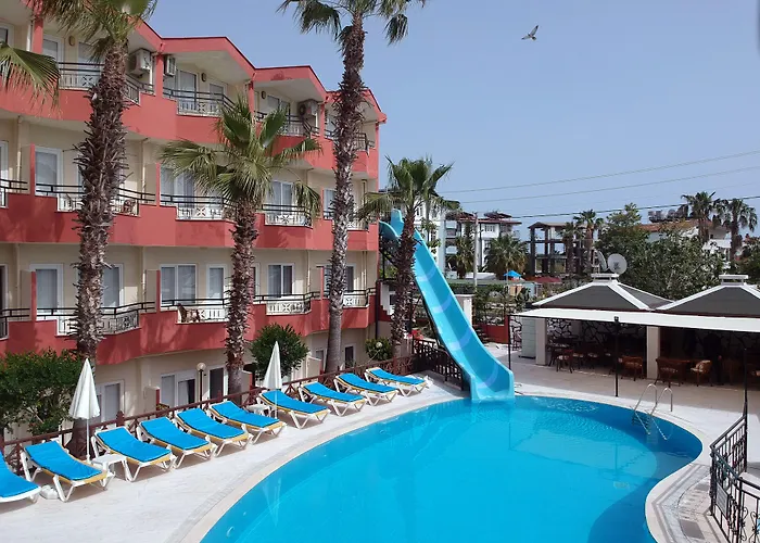 Semoris Hotel Side
