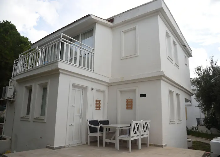 Hanedan Flora Apart Hotel Foça