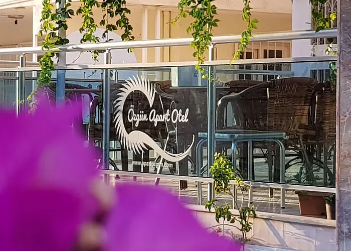 Ozgun Apart Hotel Kuşadası