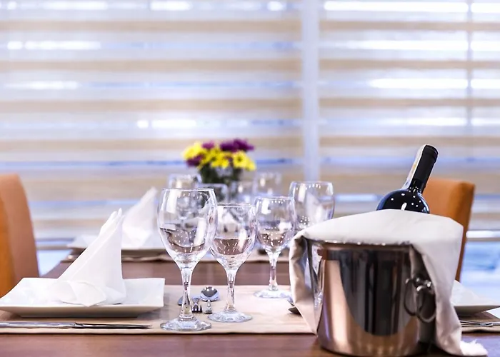 Demir Suit Hotel Kuşadası