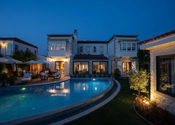 Sedirli Ev Otel Alaçatı