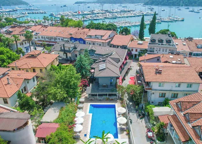Goecek Centre Hotel