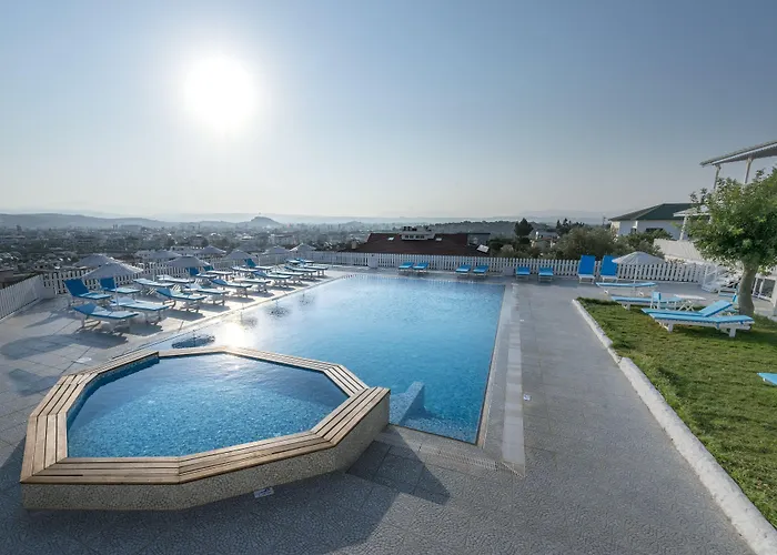 Thea Butik Hotel & Restaurant Siğacık