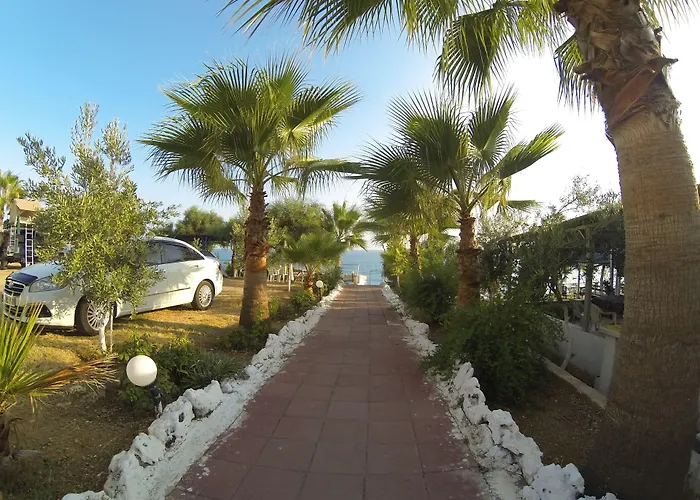 Mavi Cennet Camping Caravan Kızılot