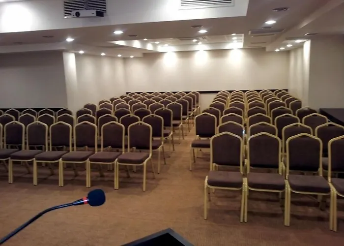 Vesta Fuar Hotel İzmir