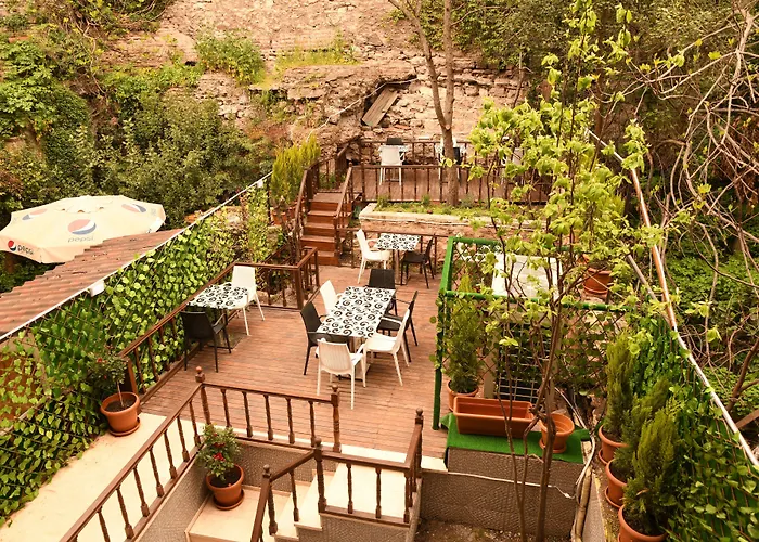 Nuray Hotel Istanboel