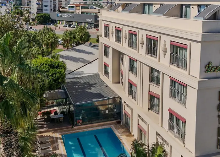 Leaf Port Hotel Antalya - 3-sterenhotel