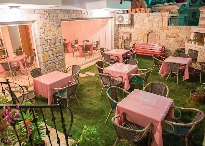 Emre Hotel 10Oda Datça