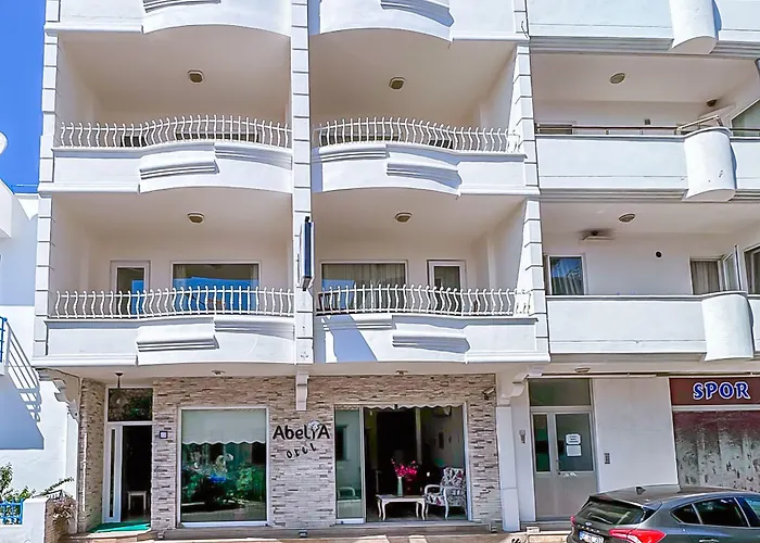 Abelia Otel Küçükkuyu