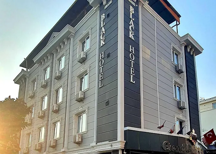 Haustierfreundliches Grand Black Hotel Mersin 