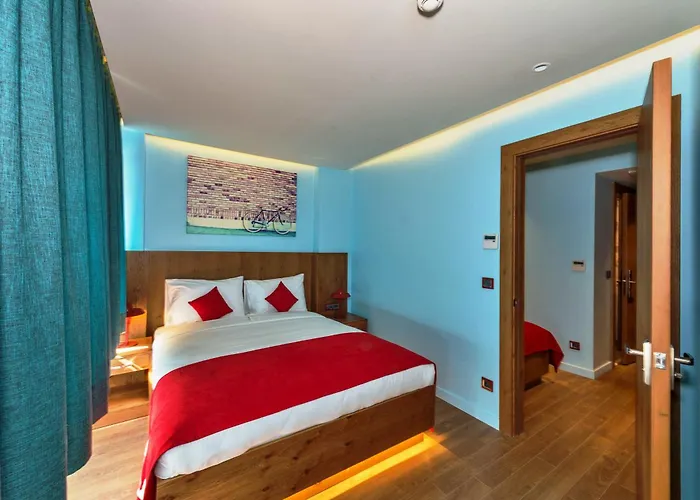 Taksim Istanbul Nis Hotel - Istiklal Street