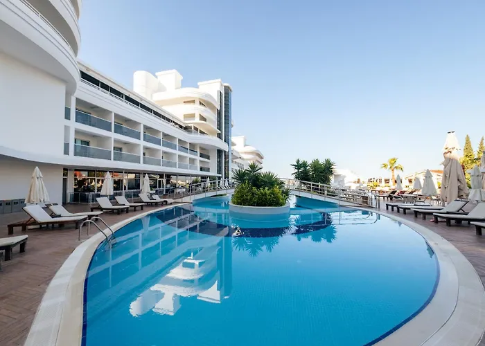 Boutique Laguna Beach Alya Resort & Spa Okurcalar
