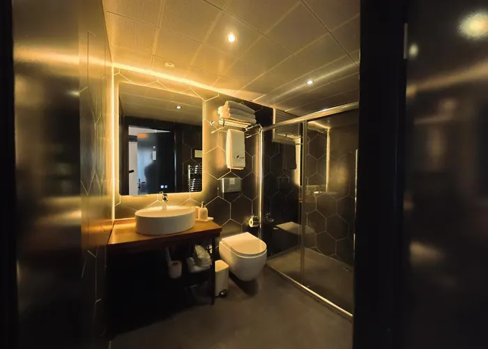 8 Rooms Hotel Gelibolu