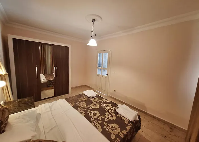 07 Group Hotel Аланія