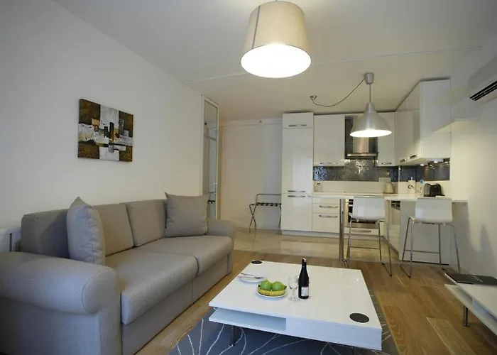 Home Stay Home Valikonagi Istambul