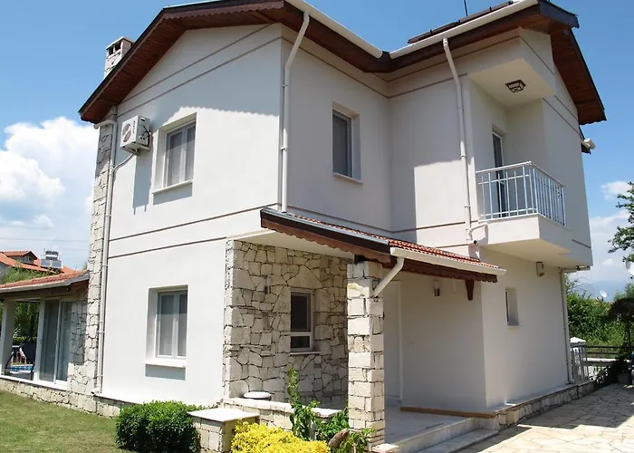 Crescent Villa Dalyan with Pool