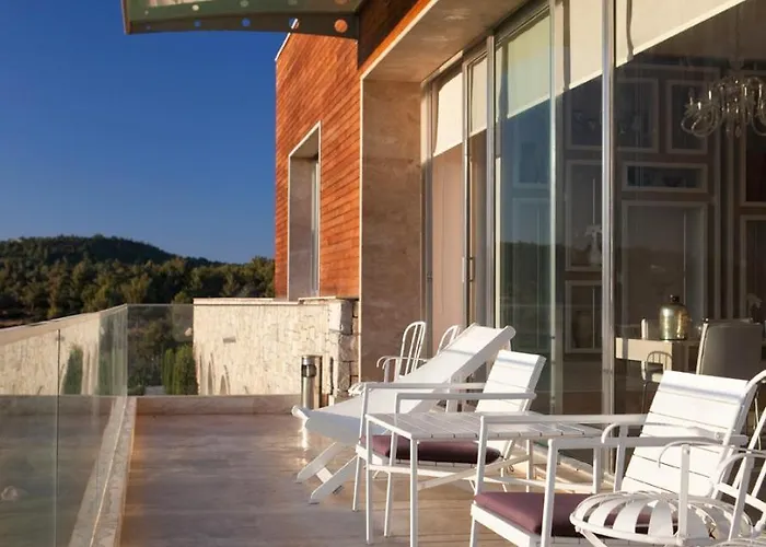 Two Rooms Hotel Urla